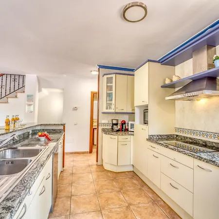 Ideal Mallorca - Casa Jordi Tatil Evi *